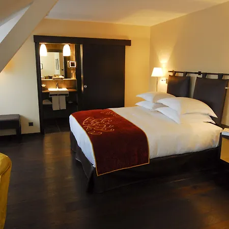 Hotel Eastwest By Malone 4*