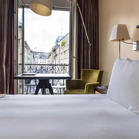 Hotel Eastwest By Malone 4*