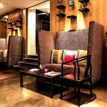 Hotel Eastwest By Malone