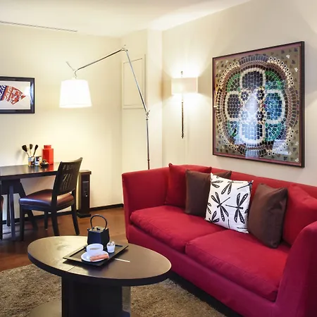 Hotel Eastwest By Malone 4*