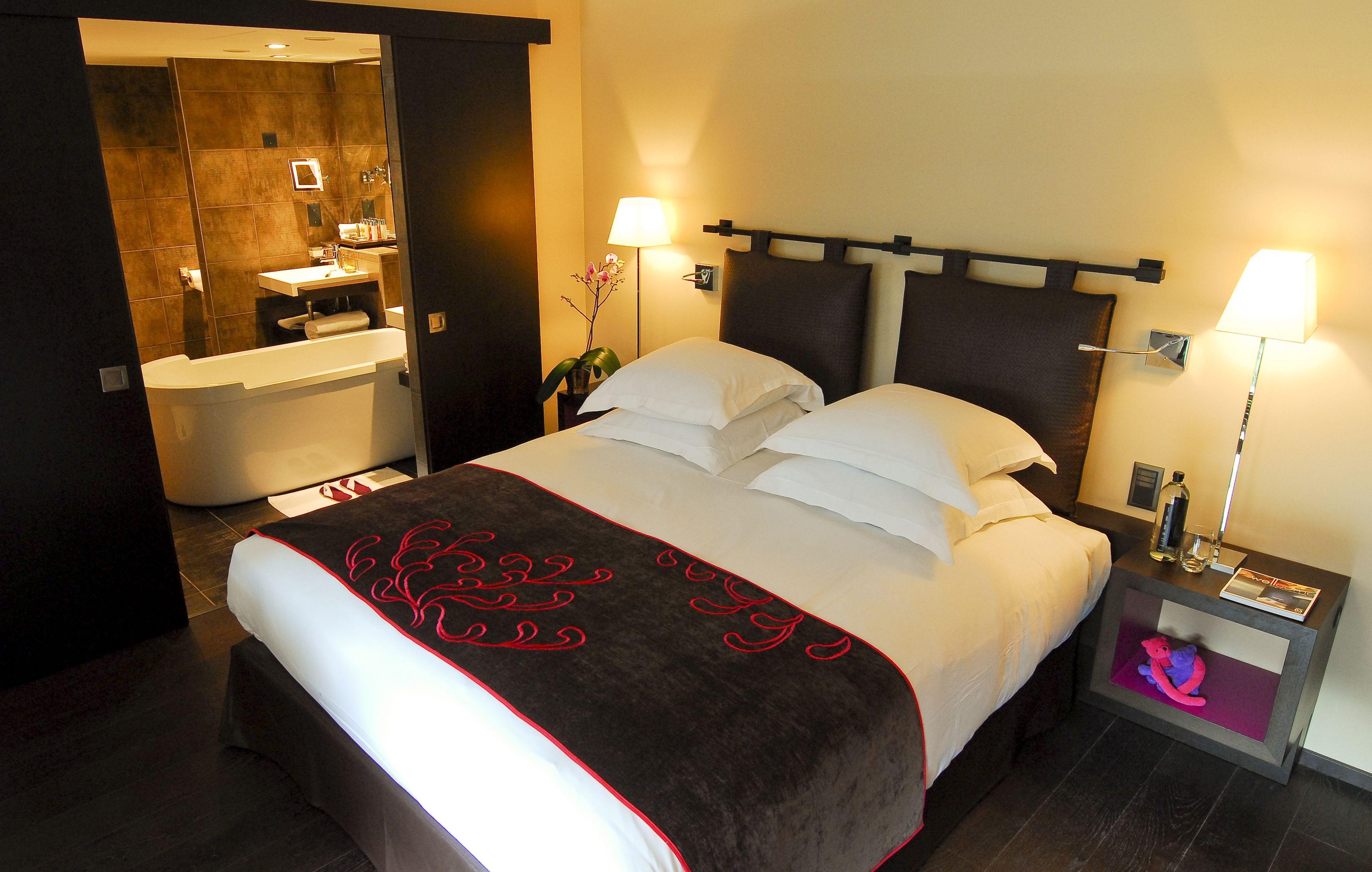 Eastwest By Malone 4*