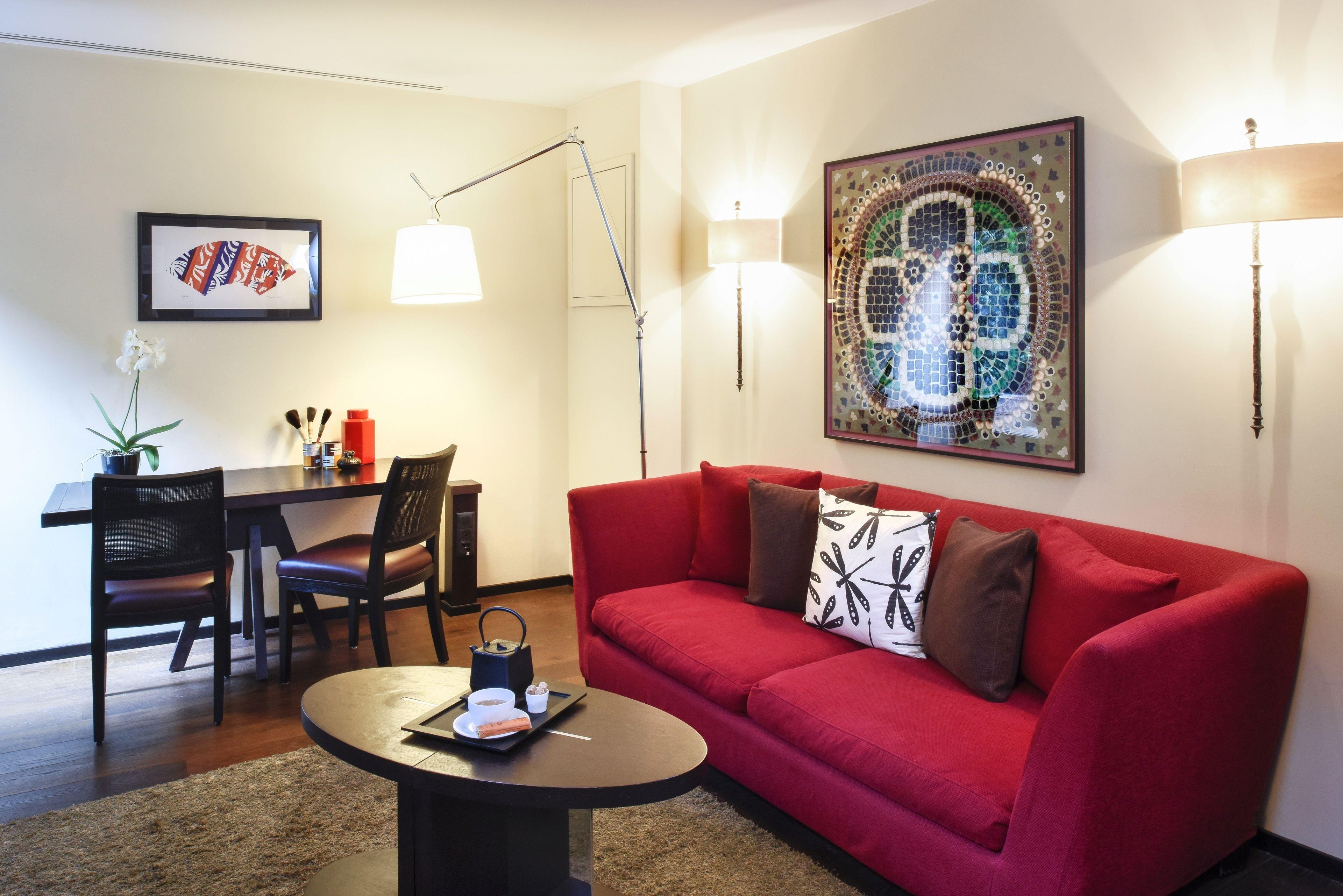 Hotel Eastwest By Malone 4*