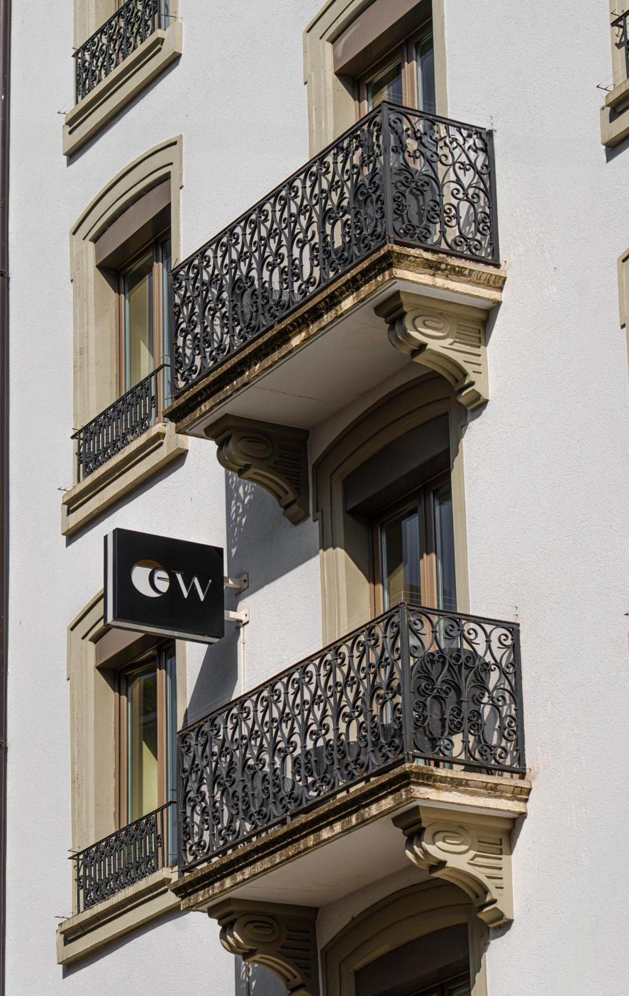 Hotel Eastwest By Malone